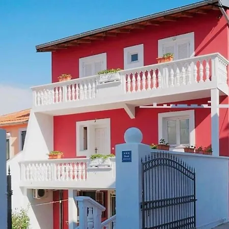 Appartamento Flavija Zara